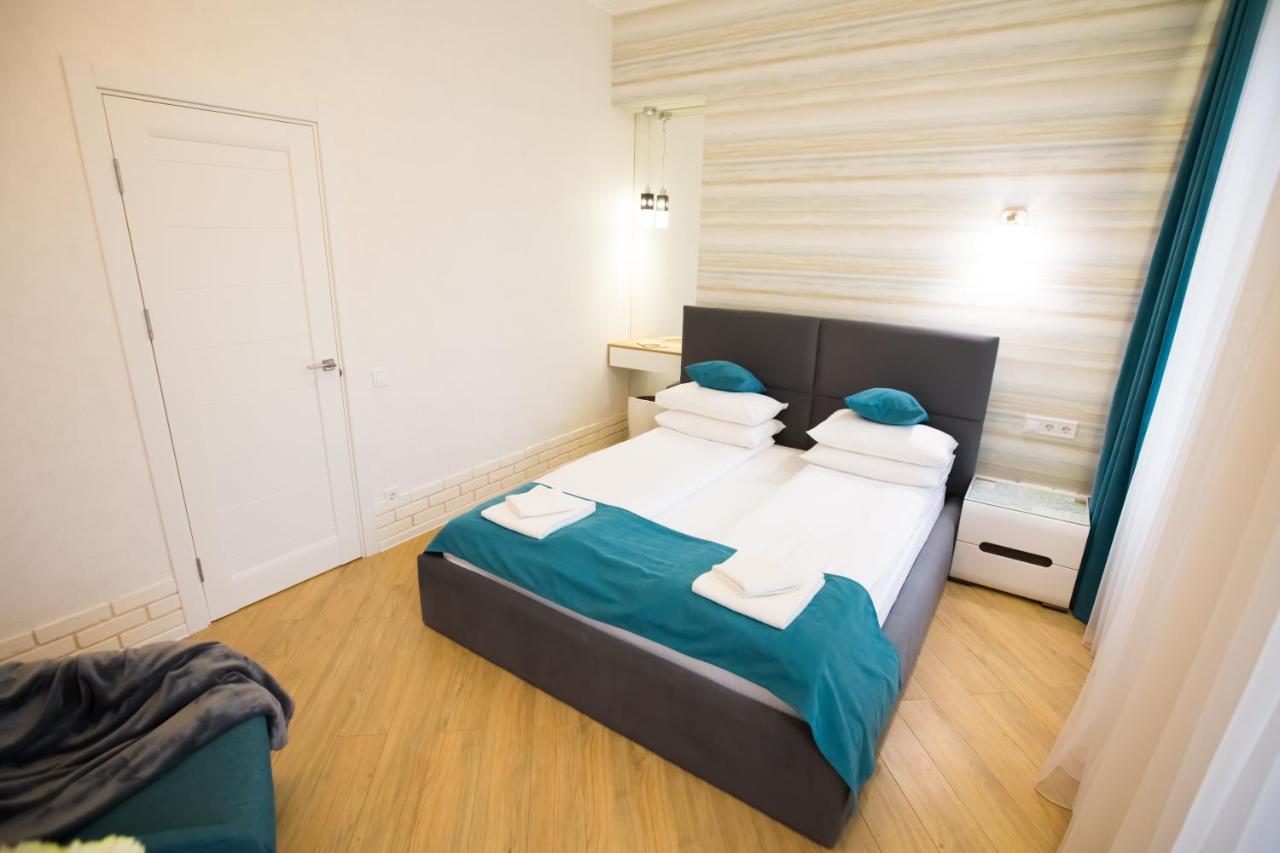 Apartment On Mosyazhna Street 4 リヴィウ エクステリア 写真