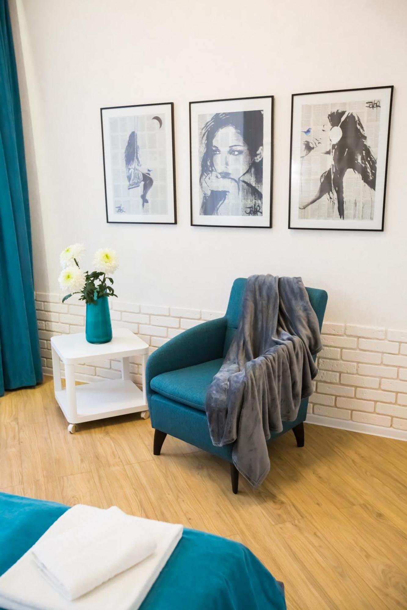 Apartment On Mosyazhna Street 4 リヴィウ エクステリア 写真