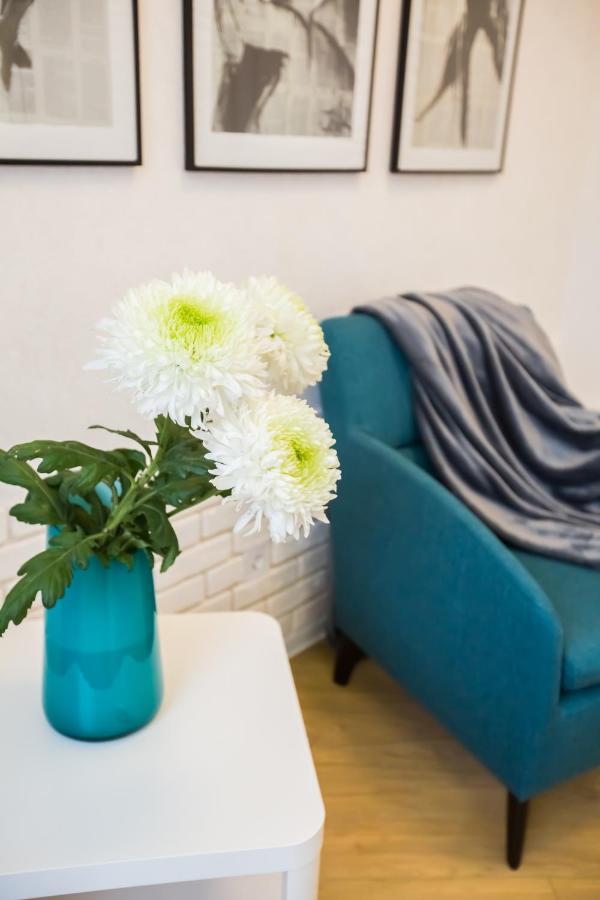 Apartment On Mosyazhna Street 4 リヴィウ エクステリア 写真