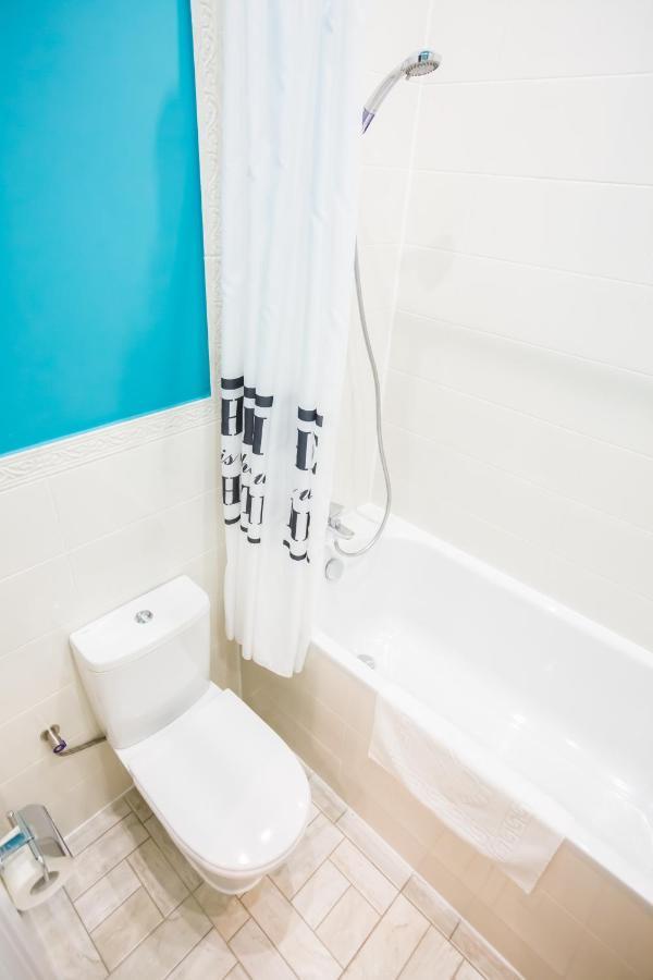 Apartment On Mosyazhna Street 4 リヴィウ エクステリア 写真